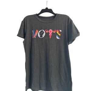 #2NWOT Wome's VOTE Dark Gray T Shirt Womens Rights Books LGBTQ Black Rights Sz L